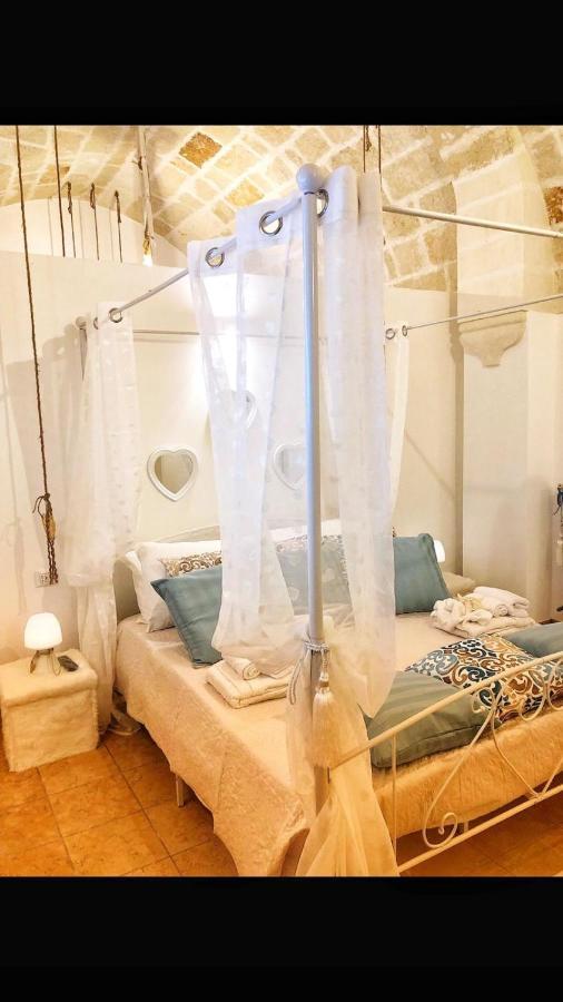 N&M Dimora Carrieri Luxury Panzió Monopoli Kültér fotó