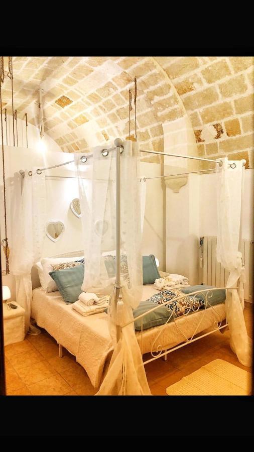 N&M Dimora Carrieri Luxury Panzió Monopoli Kültér fotó