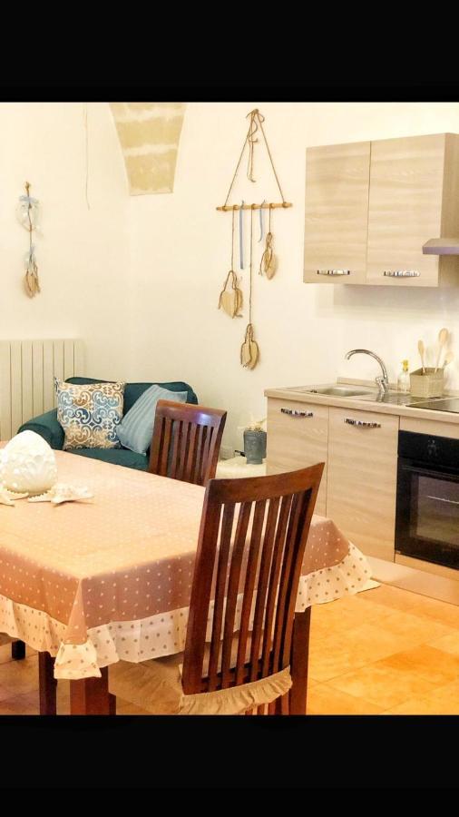 N&M Dimora Carrieri Luxury Panzió Monopoli Kültér fotó